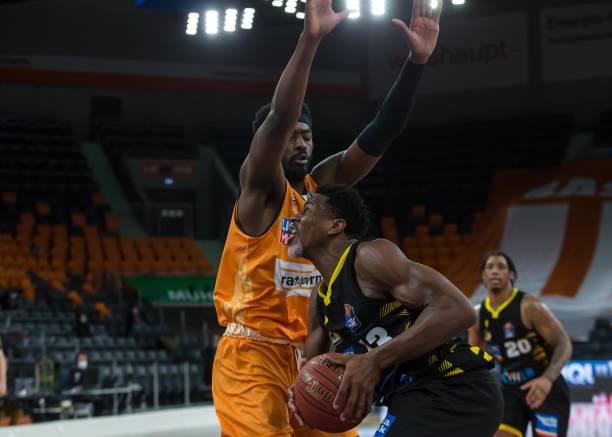 也让外界开 也让外界开