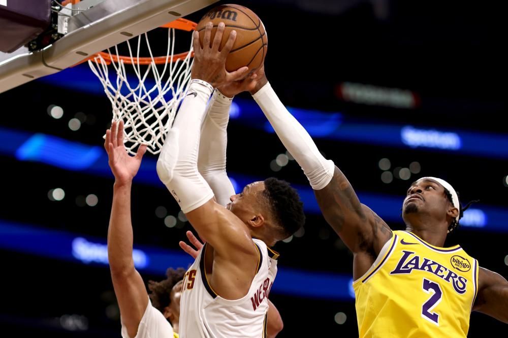 瞬间回拉完 瞬间回拉完